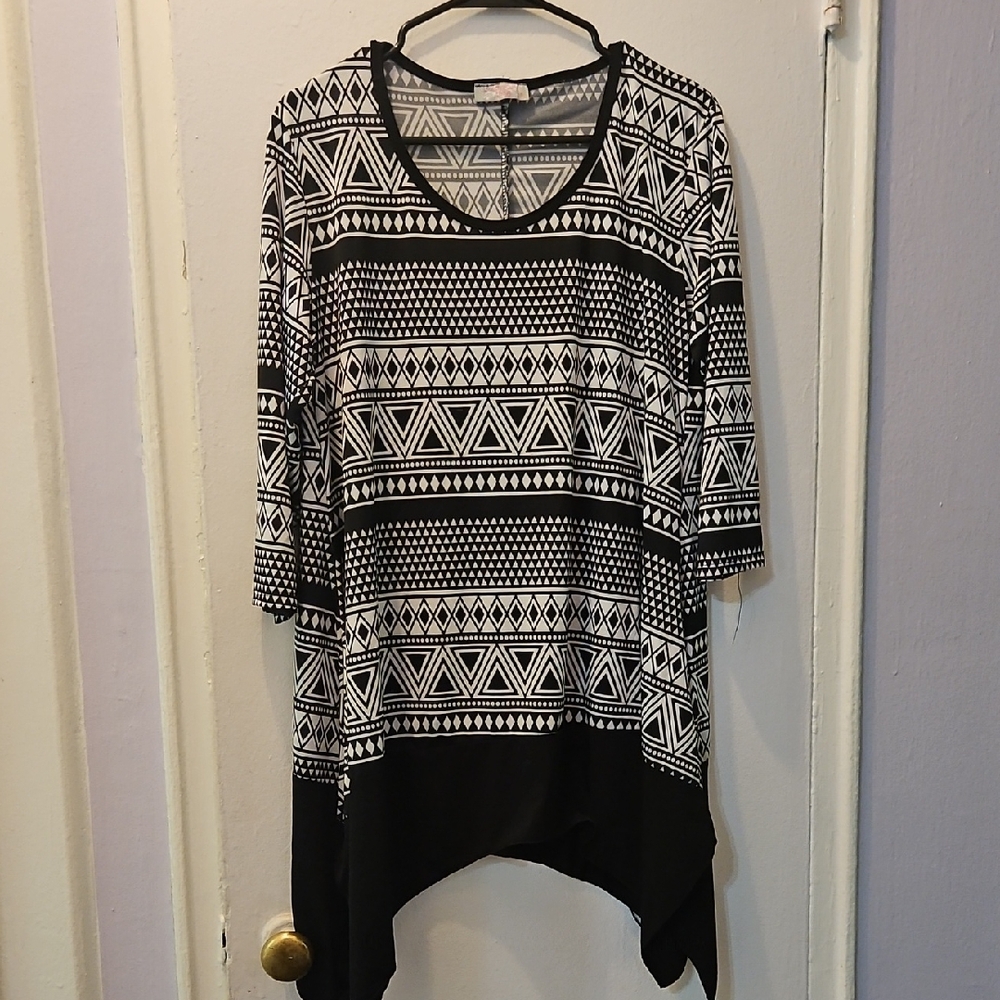 Pretty Young Thing Chic Black and White Patterned Women's Tunic Dress